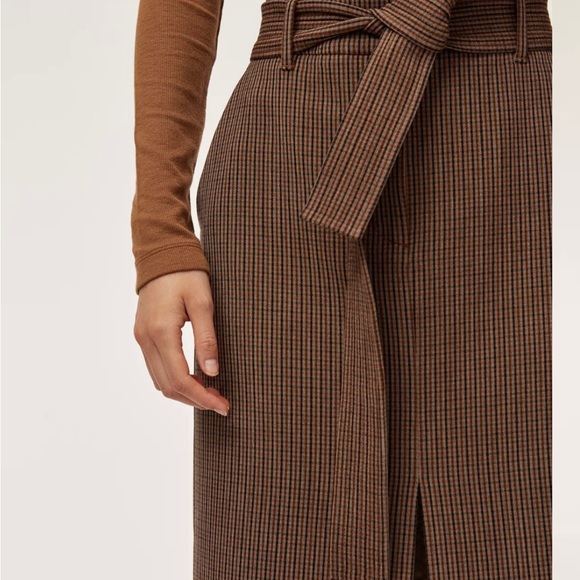 Aritzia Jallade Tie-Front Skirt - Black and White Houndstooth, Size 0 - Picture 3 of 7